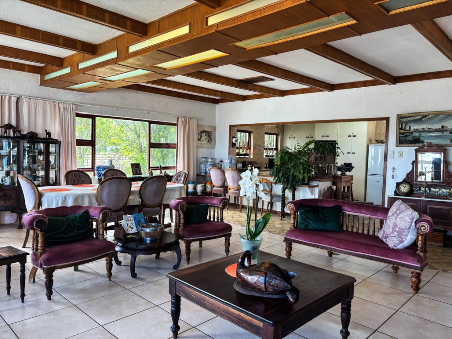 8 Bedroom Property for Sale in Herolds Bay Western Cape